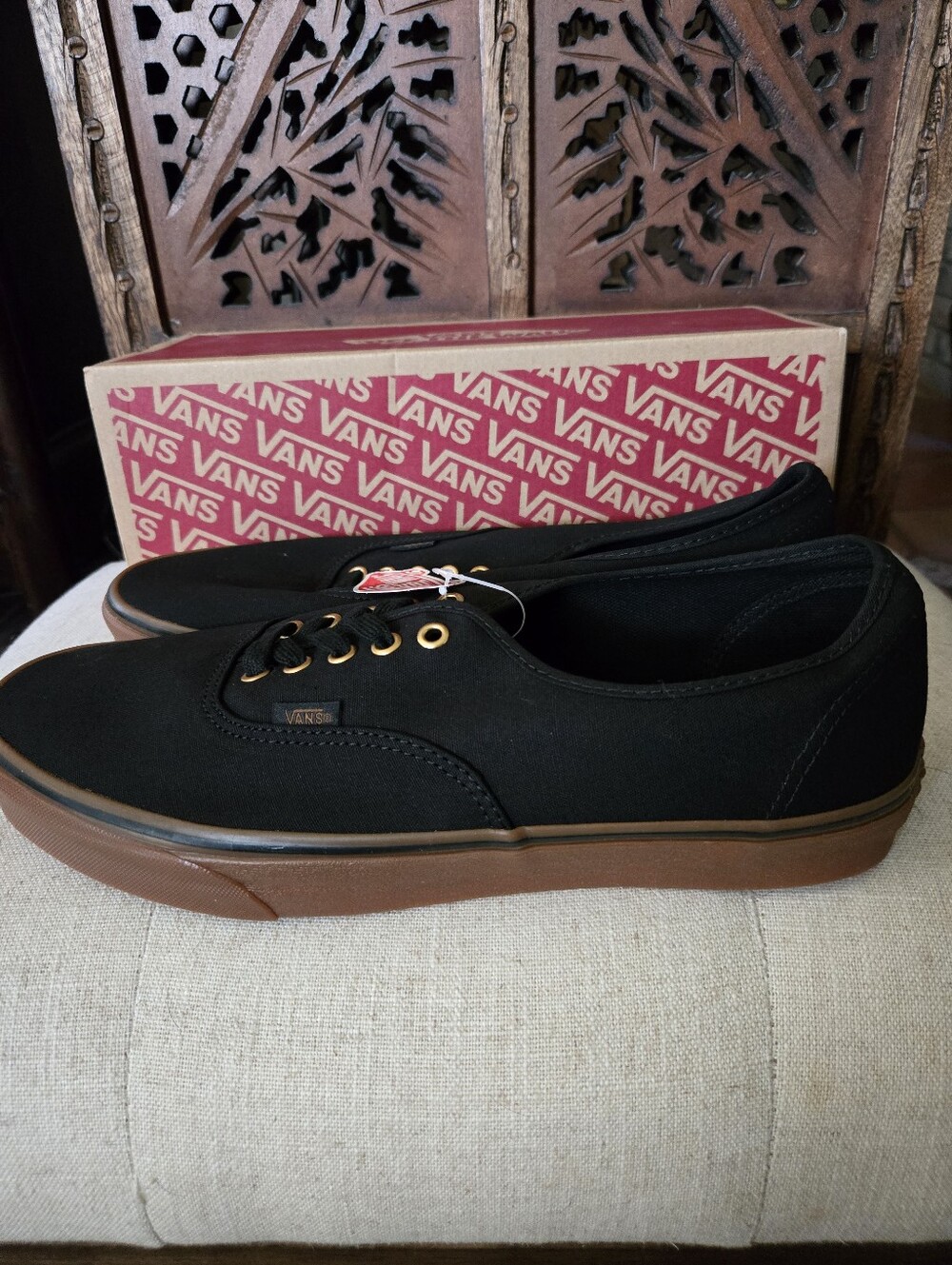 "Vans Authentic Mens Sneakers" NWT